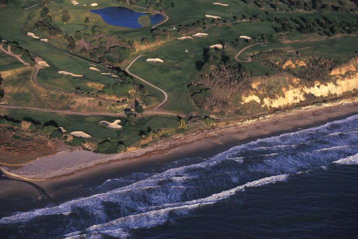 Things To Do Fore! Tee Off on the Best Courses in Santa Barbara